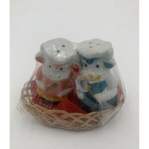 COW SALT PEPPER SET NOS WICKER BASKET MAN WOMAN FIGURAL APRON SPATULA SHAKER.